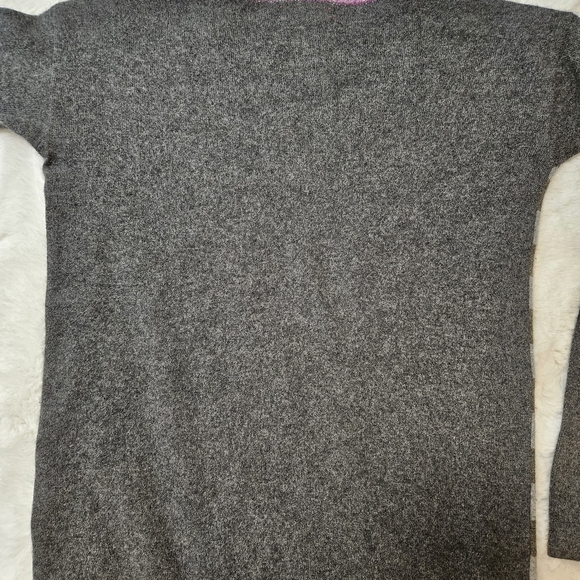 Striped V-Neck Sweater - Gray and Green - Picture 10 of 15